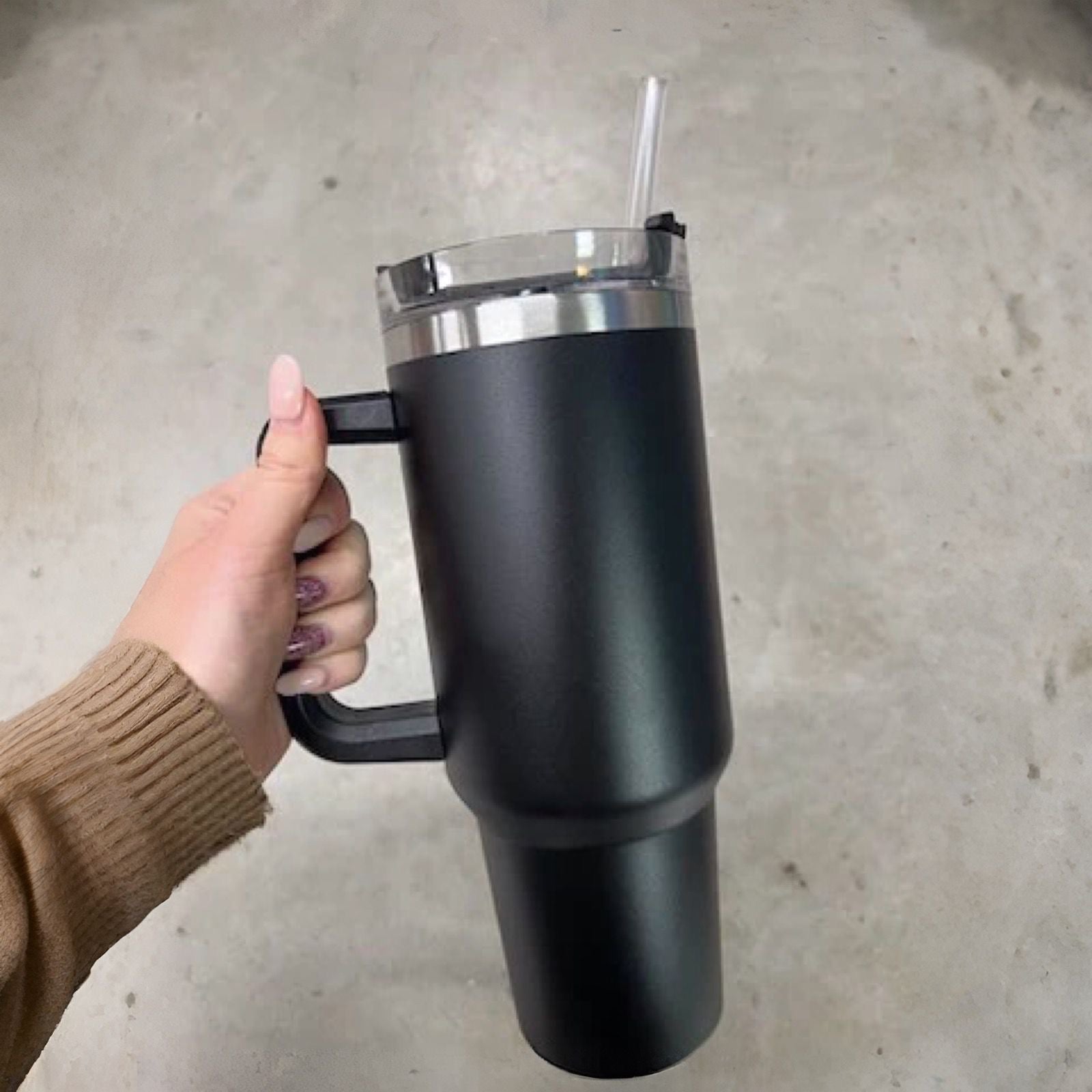 The Titan Sip™ 40oz Tumbler