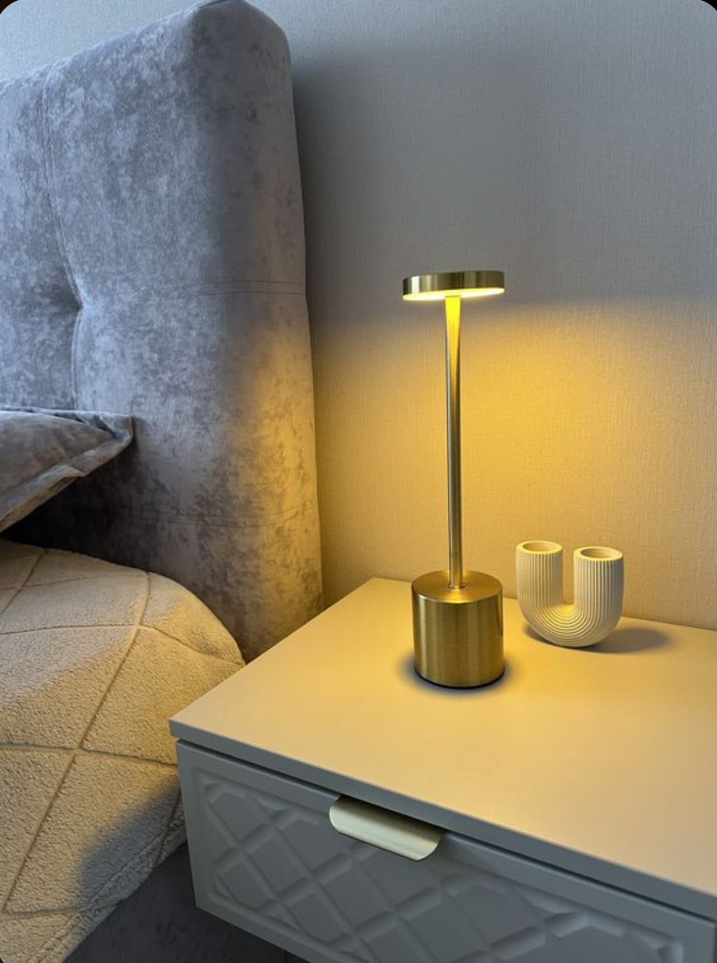 ✨ Aesthetic Metal LED Touch Lamp | Rechargeable & Touch Control